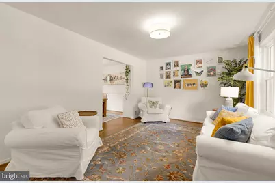 10103 Dundalk Street, Fairfax, VA 22032 - Photo 5
