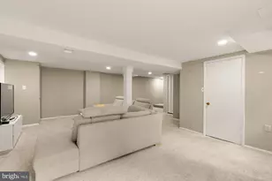 10103 Dundalk St, Fairfax, VA 22032 - Photo 29