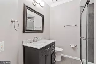 12905 Alton Square, Herndon, VA 20170 - Photo 31