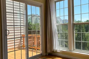 6391 Hawk View Ln, Alexandria, VA 22312 - Photo 3