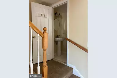 6391 Hawk View Lane, Alexandria, VA 22312 - Photo 11