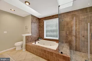 15490 Waters Creek Dr, Centreville, VA 20120 - Photo 55