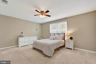 15490 Waters Creek Dr, Centreville, VA 20120 - Photo 45