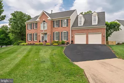 15490 Waters Creek Drive, Centreville, VA 20120 - Photo 3