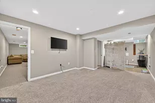 15490 Waters Creek Dr, Centreville, VA 20120 - Photo 65