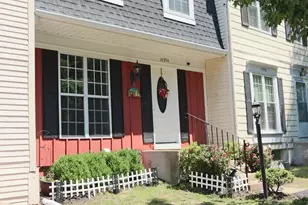 14904 Lady Madonna Ct, Centreville, VA 20120 - Photo 7