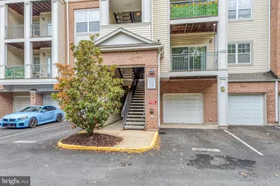 12120 Garden Ridge Lane #204, Fairfax, VA 22030 - Photo 3