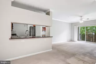 12120 Garden Ridge Ln, Fairfax, VA 22030 - Photo 21