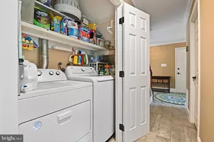 12715 Taustin Ln, Herndon, VA 20170 - Photo 25