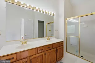 14609 Creek Valley Ct, Centreville, VA 20120 - Photo 25