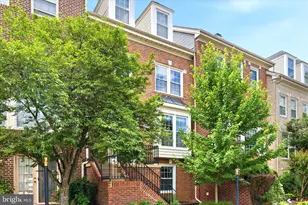 14609 Creek Valley Ct, Centreville, VA 20120 - Photo 5