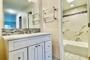 8380 Greensboro Dr, McLean, VA 22102 - Photo 5