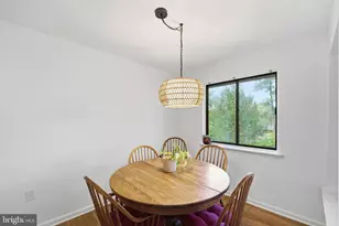 2845 Windsor Dr, Falls Church, VA 22042 - Photo 11
