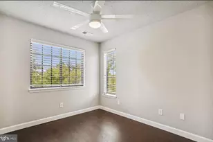 7012 Irwell Ln, Alexandria, VA 22315 - Photo 13