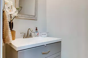 5407 Helm Ct, Fairfax, VA 22032 - Photo 9
