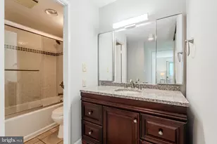 5901 Mt Eagle Dr, Alexandria, VA 22303 - Photo 33
