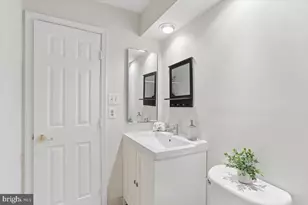 7718 Lafayette Forest Dr, Annandale, VA 22003 - Photo 19