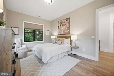 701 Meadow Lane SW, Vienna, VA 22180 - Photo 33