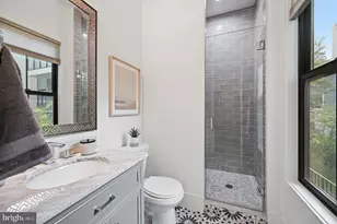 701 Meadow Ln SW, Vienna, VA 22180 - Photo 37
