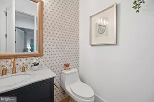 701 Meadow Ln SW, Vienna, VA 22180 - Photo 35