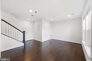 3714 Powell Ln, Falls Church, VA 22041 - Photo 11