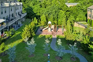 3714 Powell Ln, Falls Church, VA 22041 - Photo 9