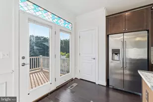 3714 Powell Ln, Falls Church, VA 22041 - Photo 23
