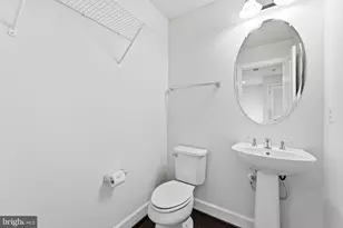 3714 Powell Ln, Falls Church, VA 22041 - Photo 15