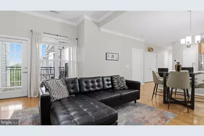 3810 Lightfoot Street #402, Chantilly, VA 20151 - Photo 7