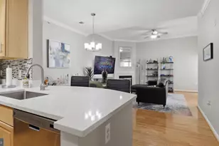 3810 Lightfoot St, Chantilly, VA 20151 - Photo 11