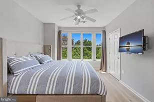 1860 Stratford Park Pl, Reston, VA 20190 - Photo 15
