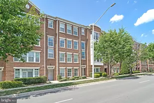 3040 Rittenhouse Cir, Fairfax, VA 22031 - Photo 3