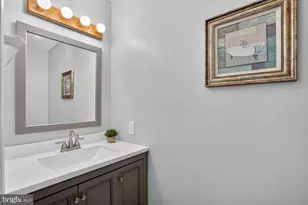 8532 Lakinhurst Ln, Springfield, VA 22152 - Photo 37