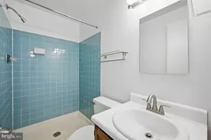 2915 Piney Grove Ct, Fairfax, VA 22031 - Photo 19