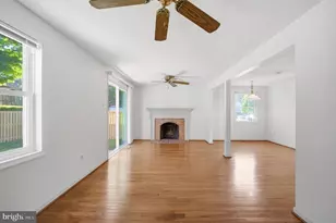 2915 Piney Grove Ct, Fairfax, VA 22031 - Photo 7