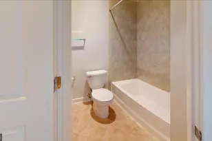 12168 Waveland St, Fairfax, VA 22033 - Photo 9