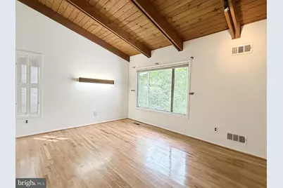 10611 Allenwood Lane, Great Falls, VA 22066 - Photo 21