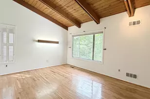10611 Allenwood Ln, Great Falls, VA 22066 - Photo 21