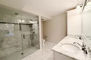 10611 Allenwood Ln, Great Falls, VA 22066 - Photo 35