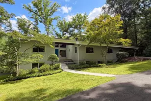 10611 Allenwood Ln, Great Falls, VA 22066 - Photo 1