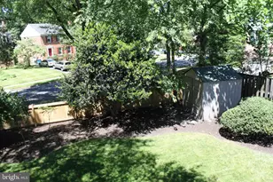1214 Colonial Rd, McLean, VA 22101 - Photo 23
