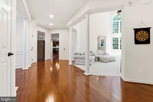 7101 Idylwood Rd, Falls Church, VA 22043 - Photo 9