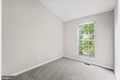 13562 Highland Mews Court, Herndon, VA 20171 - Photo 17