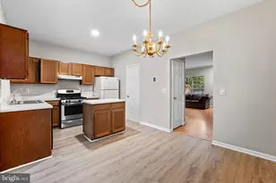 13562 Highland Mews Ct, Herndon, VA 20171 - Photo 5