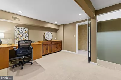 8527 Pappas Way, Annandale, VA 22003 - Photo 33