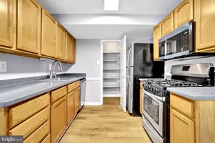 8127 Pinelake Ct, Alexandria, VA 22309 - Photo 21