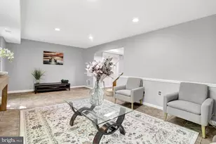 8127 Pinelake Ct, Alexandria, VA 22309 - Photo 5