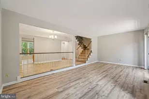 2917 Village Spring Ln, Vienna, VA 22181 - Photo 13