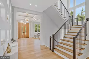 744 Lawton St, McLean, VA 22101 - Photo 13