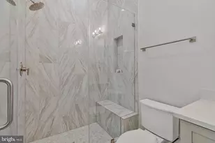 744 Lawton St, McLean, VA 22101 - Photo 55